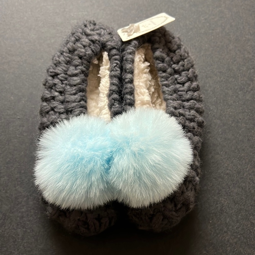 Lemon slippers by ANTHROPOLOGIE. One Size grey.